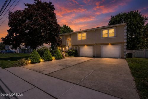 440 Smith Ct, Cliffwood, NJ, 07721-1220 | Card Image