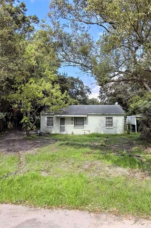 4729 W Knights Ave, Tampa, FL, 33611-1133 | Card Image