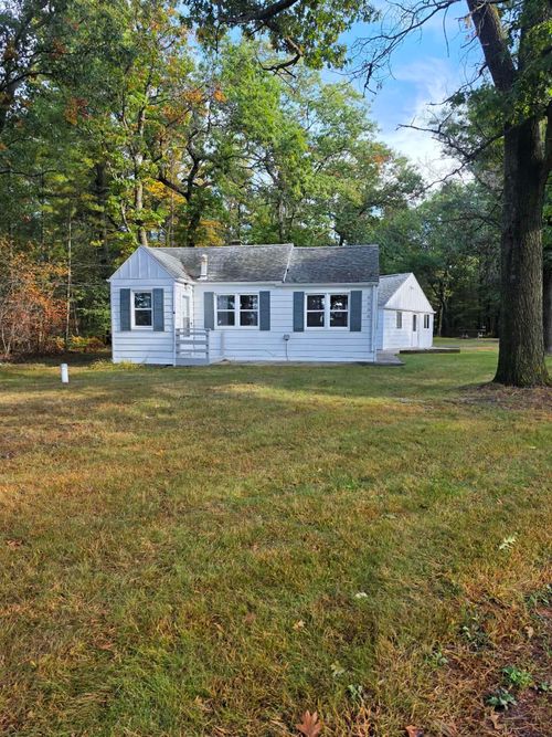 6898 Loud Dr, Oscoda, MI, 48750-9642 | Card Image