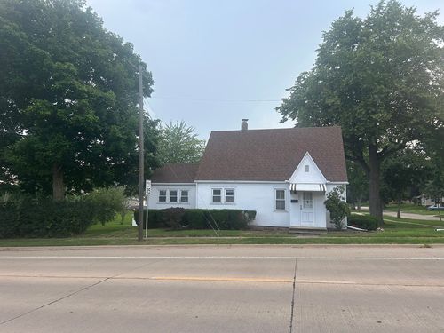 404 S Spalding St, Spring Valley, IL, 61362-2028 | Card Image
