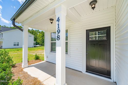 4198 Darroch Rd, Lillington, NC, 27546-8649 | Card Image