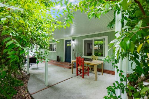 4 La Canada Ct, Saint Helena, CA, 94574-1250 | Card Image