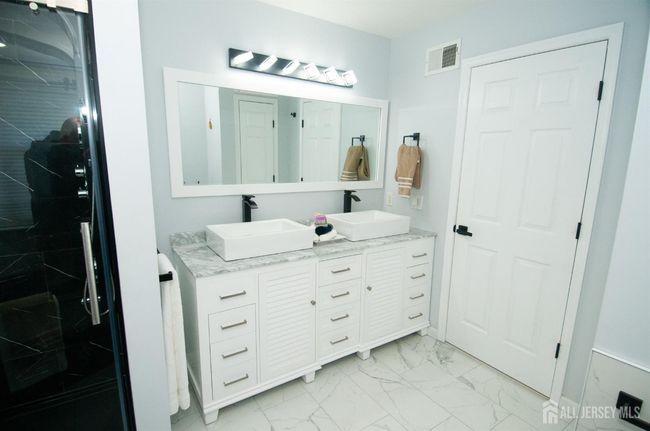 82 Eddington Ln, House other with 4 bedrooms, 3 bathrooms and null parking in Monroe NJ | Image 29