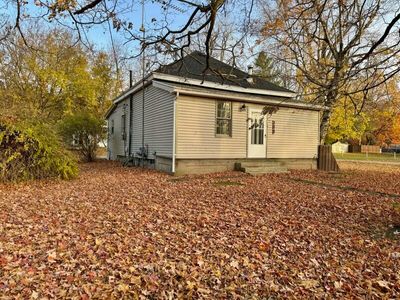 308 N Robinson Street, House other with 1 bedrooms, 1 bathrooms and null parking in Lyons MI | Image 1