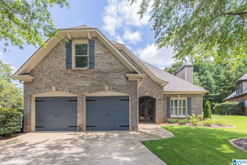 1535 Greystone Parc Cir, HOOVER, AL, 35242-7283 | Card Image