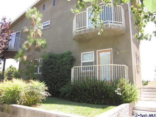 105-2283 Waltonia Dr, Montrose, CA, 91020 | Card Image