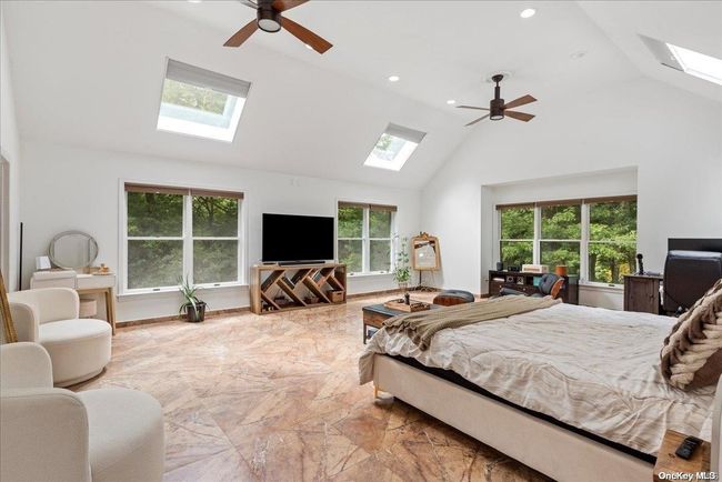 10 Woodstone Ct, House other with 5 bedrooms, 4 bathrooms and null parking in S Huntington NY | Image 27