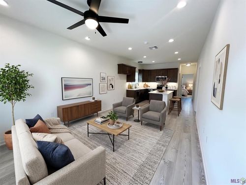 71736 Spike Dr, Madisonville, LA, 70447-8700 | Card Image