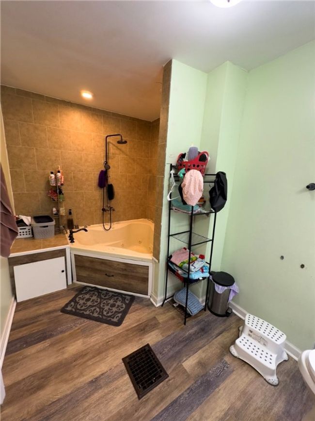 82 Van Anden St, House other with 5 bedrooms, 2 bathrooms and null parking in Auburn NY | Image 27