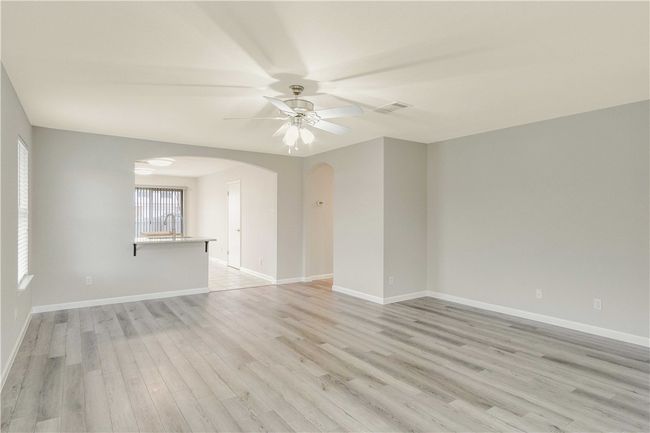 101 Madisons Way, House other with 3 bedrooms, 2 bathrooms and 2 parking in Buda TX | Image 4