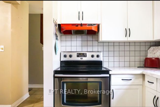 5 - 126 Notch Hill Rd, Condo with 4 bedrooms, 3 bathrooms and 1 parking in Kingston ON | Image 5