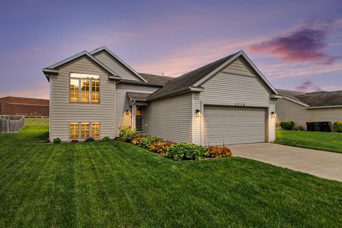 5338 Quest Dr Sw, Wyoming, MI, 49418-8354 | Card Image