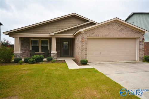 172 Bermuda Lakes Dr, Meridianville, AL, 35759-2602 | Card Image