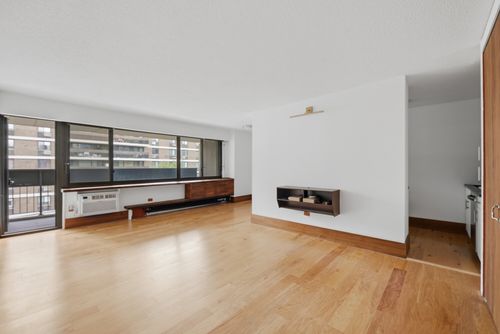 5e-299 Pearl St, New York, NY, 10038-1885 | Card Image