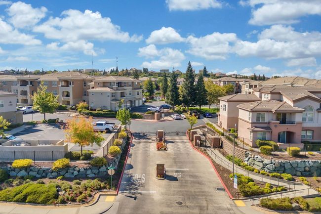 UNIT-1226 - 1200 Moon Cir, Condo with 2 bedrooms, 2 bathrooms and null parking in Folsom CA | Image 41