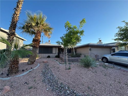 5305 Westleigh Ave, Las Vegas, NV, 89146-3330 | Card Image