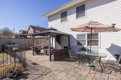 9 Jackson Ave, Garnerville, NY, 10923-1212 | Card Image