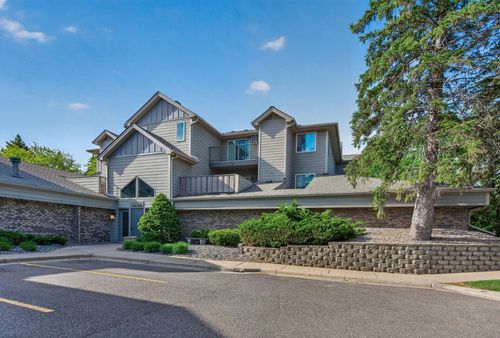 38-2160 Ridge Dr, Saint Louis Park, MN, 55416-5639 | Card Image