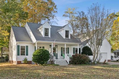 107 Sandalwood Lane, House other with 4 bedrooms, 2 bathrooms and null parking in Yorktown VA | Image 2