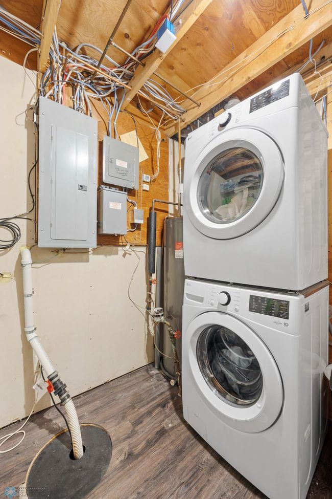Laundry | Image 24