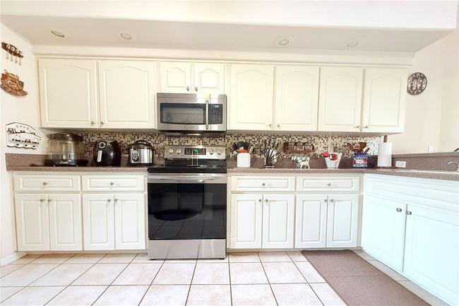 63 Forest Wood Ct, House other with 4 bedrooms, 3 bathrooms and null parking in SPRING HILL FL | Image 15