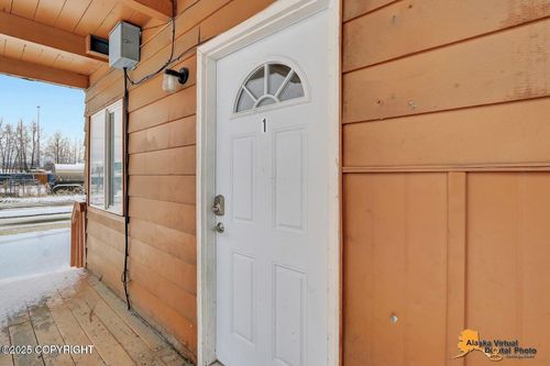 apt-1-111 Muldoon Rd, Anchorage, AK, 99504-1434 | Card Image