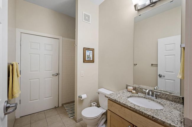 23_633_Dayton_Ave_Unit_423_mls.jpg | Image 17