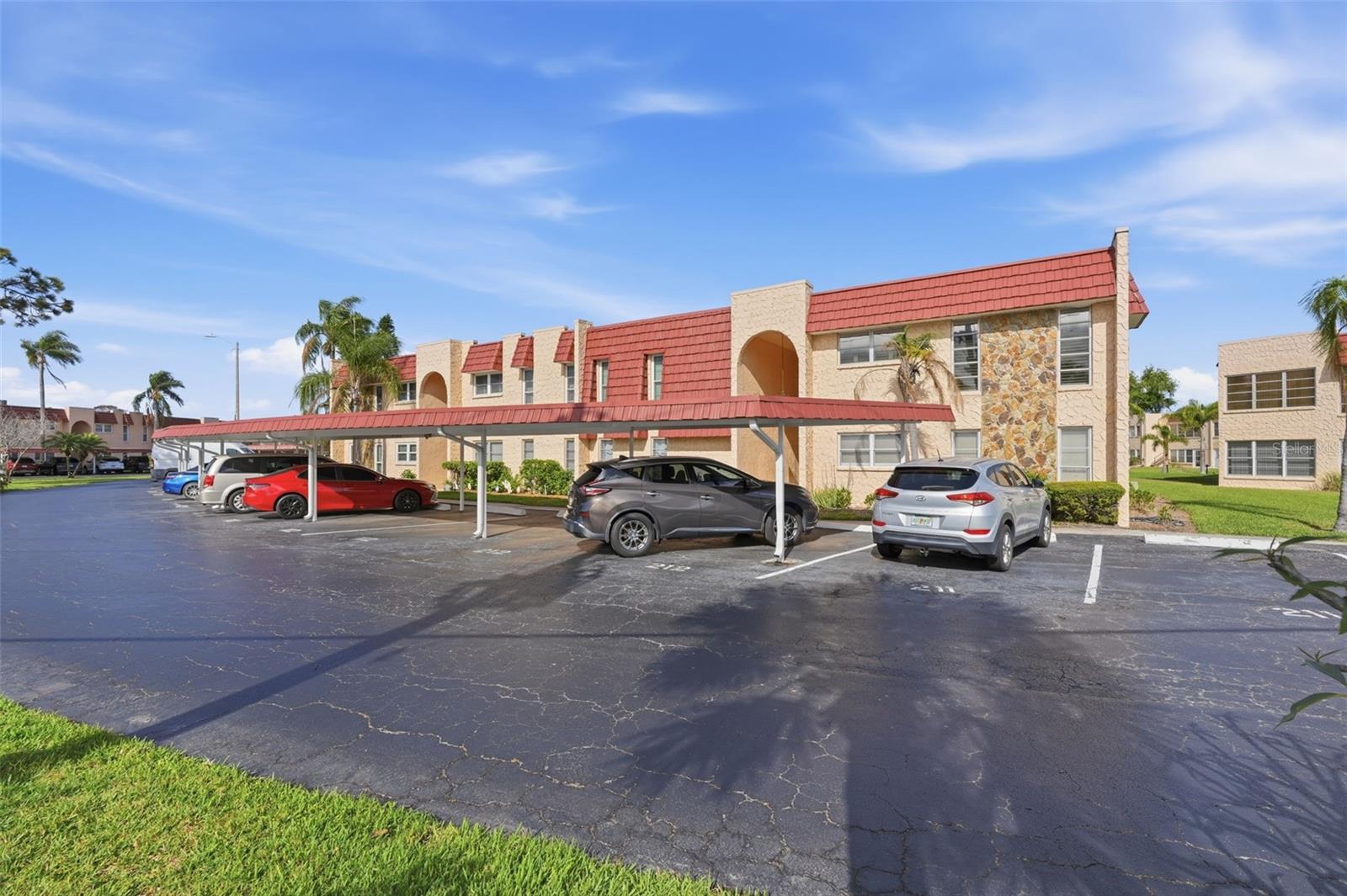 Residential in SEMINOLE