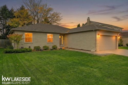 42377 Kingsley Dr, Clinton Township, MI, 48038-1673 | Card Image