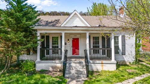 208 Holmes St, Frankfort, KY, 40601-2129 | Card Image