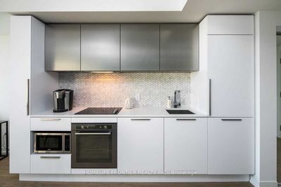 3001 - 85 Wood St, Condo with 1 bedrooms, 1 bathrooms and null parking in Toronto ON | Image 2