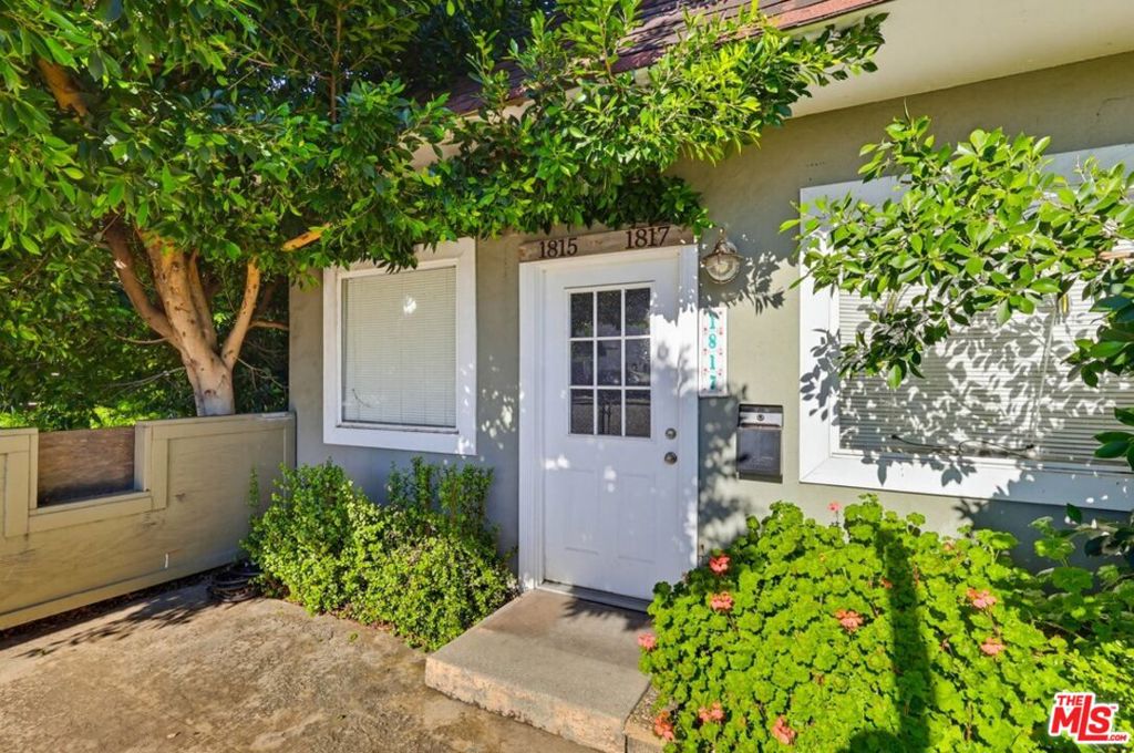 Residential in Burbank 4