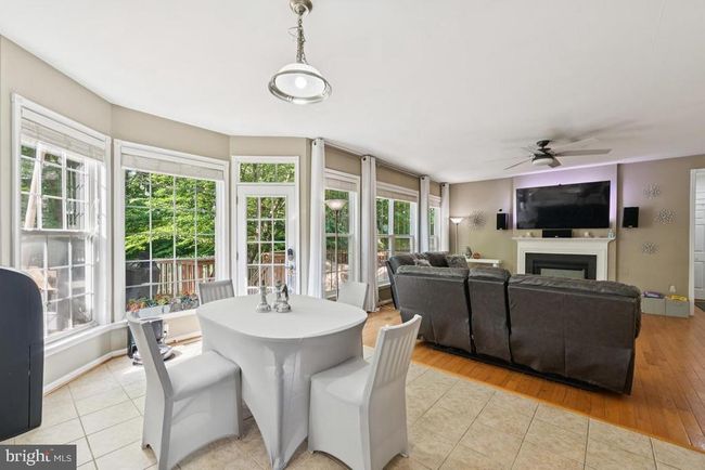 8411 Whitehaven Ct, House other with 6 bedrooms, 5 bathrooms and null parking in LORTON VA | Image 12