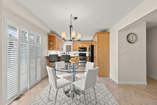 2409 Norland Dr, House other with 4 bedrooms, 4 bathrooms and 2 parking in Burlington ON | Image 14