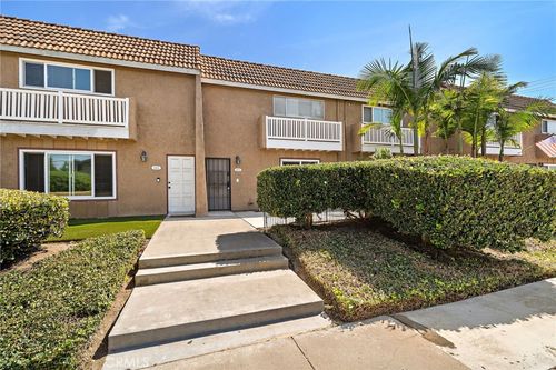 4902 Pearce Dr, Huntington Beach, CA, 92649-3502 | Card Image