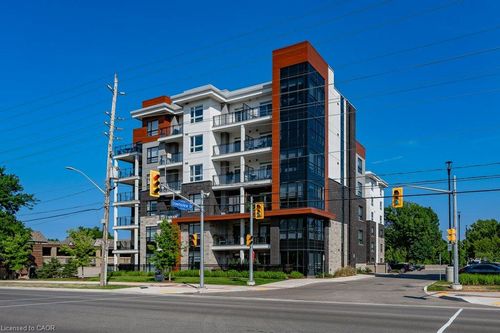 106-340 Plains Rd E, Burlington, ON, L7T0C2 | Card Image