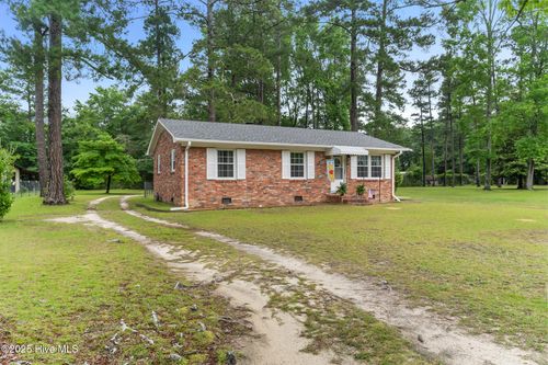 213 Hilltop Dr, Rockingham, NC, 28379-4259 | Card Image