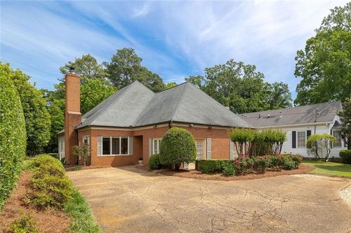 570 Rock Springs Rd Ne, Atlanta, GA, 30324-5104 | Card Image