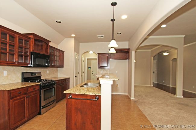 4520 S 204 Th East Ave, House other with 4 bedrooms, 2 bathrooms and null parking in Broken Arrow OK | Image 10