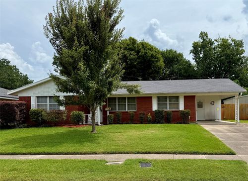 1806 Dennis St, Bossier City, LA, 71112-4120 | Card Image