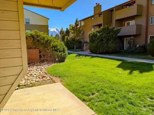 a2-82 Roaring Fork Ave, Carbondale, CO, 81623-9228 | Card Image