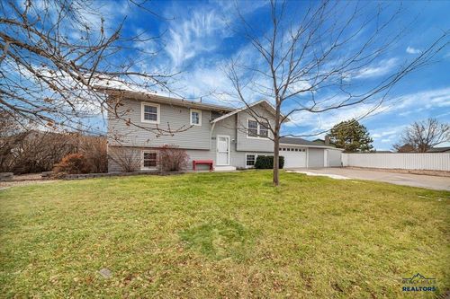 4613 Hogan St, Rapid City, SD, 57703-6317 | Card Image