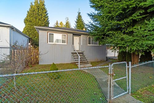 5277 Imperial St, Burnaby, BC, V5J1E5 | Card Image