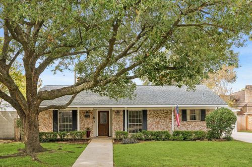 2310 Walnut Bend Ln, Houston, TX, 77042-2826 | Card Image