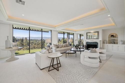 apt-92-1330 University Dr, Menlo Park, CA, 94025-4242 | Card Image