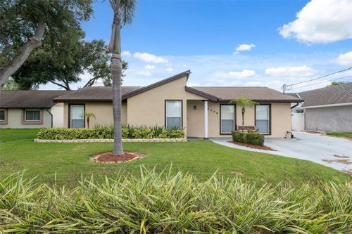 8306 N Gomez Ave, TAMPA, FL, 33614-2815 | Card Image