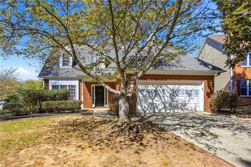 10560 Victory Gate Dr, Johns Creek, GA, 30022-6266 | Card Image