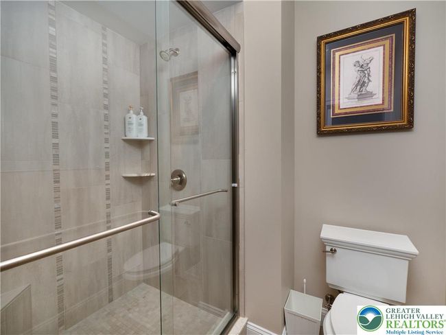 2063 Forge Run, House other with 4 bedrooms, 5 bathrooms and null parking in Bethlehem PA | Image 48