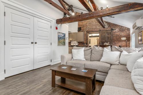 apt-302-80 State St, Portsmouth, NH, 03801-4079 | Card Image