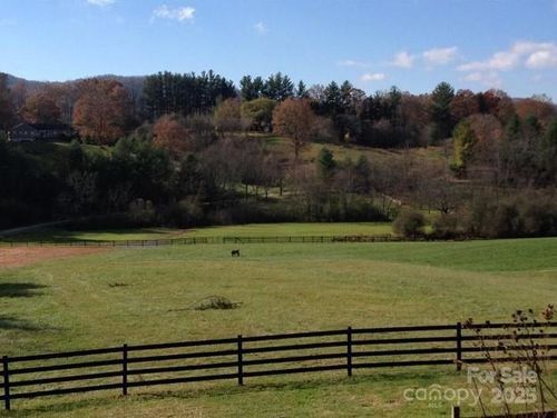 80 Sharon Rd, Fairview, NC, 28730-8789 | Card Image